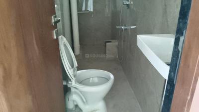 Bathroom Image of 650 Sq.ft 1 BHK Apartment / Flat for sale in Shivesh Emerald, Airoli Navi Mumbai for Rs. 9000000