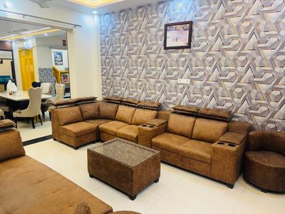 Hall Image of 2500 Sq.ft 3 BHK Builder Floor for rent in Gomti Nagar Lucknow for Rs. 60000