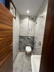 Bathroom Image of 900 Sq.ft 3 BHK Builder Floor for sale in Rajouri Garden New Delhi for Rs. 14500000