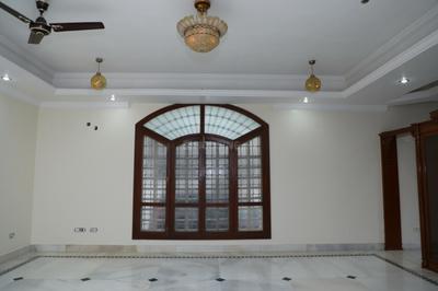 Hall Image of 10000 Sq.ft 6 BHK Duplex for sale in Banjara Hills Hyderabad for Rs. 210000000