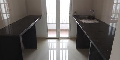 Kitchen Image of 1000 Sq.ft 2 BHK Apartment / Flat for rent in Runwal The Central Park, Chinchwad Pune for Rs. 33500