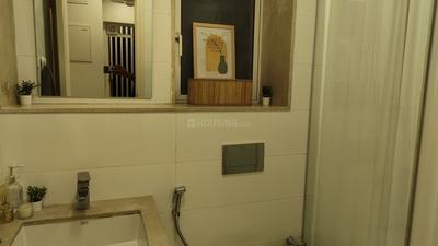 Bathroom Image of 546 Sq.ft 1 BHK Apartment / Flat for sale in Godrej The Trees, Vikhroli East Mumbai for Rs. 19900000