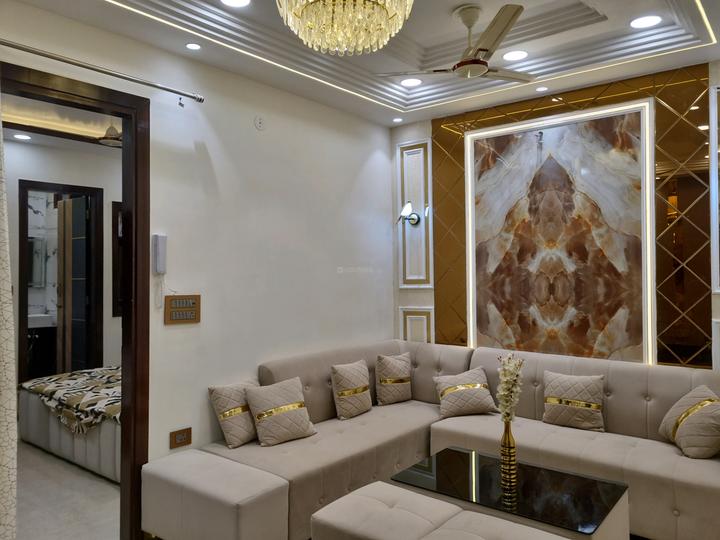 Radhe Radhe Main Image 1