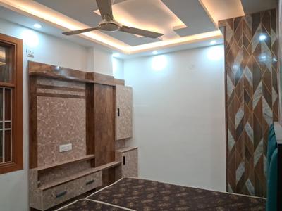 Bedroom Image of 600 Sq.ft 2 BHK Builder Floor for sale in Dwarka Mor New Delhi for Rs. 4000000