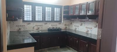 Kitchen Image of 1150 Sq.ft 3 BHK Duplex for rent in Ulloor Thiruvananthapuram for Rs. 18000