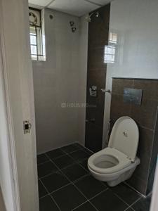 Bathroom Image of 1500 Sq.ft 3 BHK Apartment / Flat for rent in Arappuramukku Thiruvananthapuram for Rs. 33000