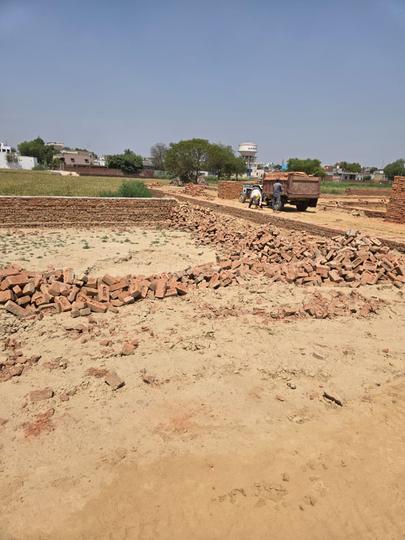 Raj Nagar Extension Main Image 1