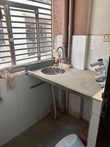 Kitchen Image of 856 Sq.ft 3 BHK Apartment / Flat for rent in Memnagar Ahmedabad for Rs. 36000