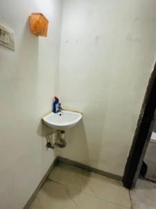Bathroom Image of 550 Sq.ft 1 BHK Apartment / Flat for rent in Earthshastra Nariman Point, Mahalakshmi Nagar Indore for Rs. 15500