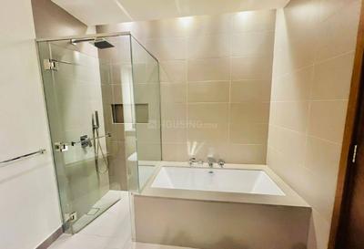 Image of 2187 Sq.ft 3 BHK Apartment / Flat for rent in Al Wasl, Dubai for Rs. 650000