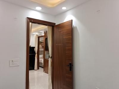 Bedroom Image of 900 Sq.ft 3 BHK Builder Floor for sale in Dwarka Mor New Delhi for Rs. 5200000