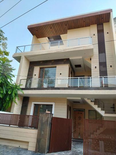 Sector 125 Main Image 1