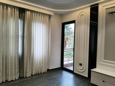 Bedroom Image of 2700 Sq.ft 4 BHK Builder Floor for sale in Paramount Luxury Floors Sushant Lok 3, Sector 57 Gurgaon for Rs. 40000000