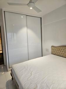 Bedroom Image of 2500 Sq.ft 4.5 BHK Duplex for rent in Rizvi Continental Tower, Pali Hill Mumbai for Rs. 425000