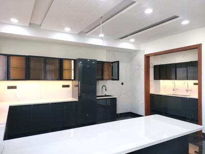 Kitchen Image of 4500 Sq.ft 4 BHK Builder Floor for sale in TDI The Retreat, Sector 89 Faridabad for Rs. 41000000