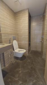 Bathroom Image of 1750 Sq.ft 3.5 BHK Apartment / Flat for sale in Lodha Bellagio, Powai Mumbai for Rs. 68000000