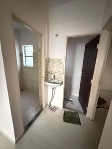 Bathroom Image of 550 Sq.ft 1 BHK Apartment / Flat for sale in Ganesh Nagar Pune for Rs. 3400000