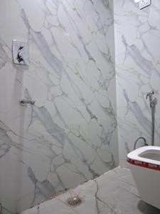 Common Bathroom Image of 1600 Sq.ft 3 BHK Apartment / Flat for sale in Sector 104 Noida for Rs. 7000000