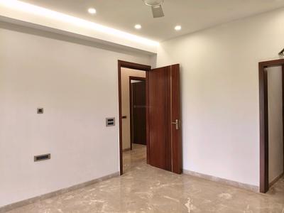 Bedroom Image of 2700 Sq.ft 4 BHK Builder Floor for sale in Paramount Luxury Floors Sushant Lok 3, Sector 57 Gurgaon for Rs. 33000000