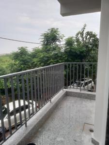 Balcony Image of 2200 Sq.ft 3 BHK Builder Floor for rent in Vasant Kunj New Delhi for Rs. 75000