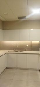 Kitchen Image of 2025 Sq.ft 3 BHK Apartment / Flat for sale in Joyalukkas Gold Tower, Edappally Kochi for Rs. 26000000