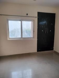 Bedroom Image of 915 Sq.ft 2 BHK Apartment / Flat for sale in Nimbus The Hyde Park, Sector 78 Noida for Rs. 10000000