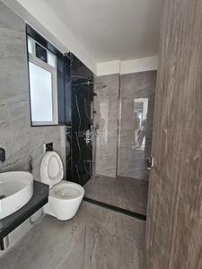 Bathroom Image of 2600 Sq.ft 4 BHK Apartment / Flat for sale in Sky Line Shreeji The Status, Parijat Nagar Nashik for Rs. 23500000