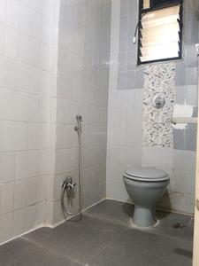 Bedroom Two Image of 850 Sq.ft 2 BHK Apartment / Flat for rent in Mulund West Mumbai for Rs. 40000