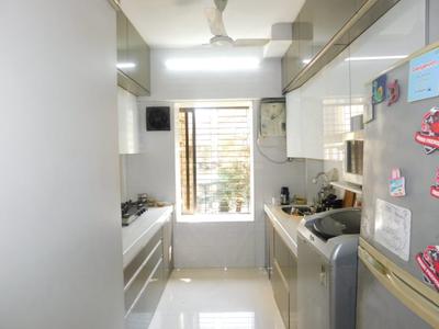 Kitchen Image of 1100 Sq.ft 3 BHK Apartment / Flat for sale in Andheri West Mumbai for Rs. 45000000