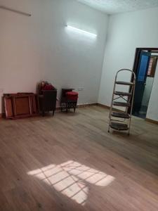 Bedroom Image of 3500 Sq.ft 3 BHK Builder Floor for rent in Sector 17 Gurgaon for Rs. 62000
