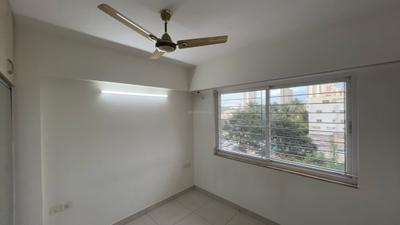 Bedroom Image of 1300 Sq.ft 2 BHK Apartment / Flat for sale in Puravankara Sunflower, Binnipete Bengaluru for Rs. 15000000