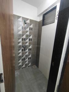 Bathroom Image of 700 Sq.ft 1 BHK Apartment / Flat for sale in Green Paradise, Dahin Nagar Surat for Rs. 2700000