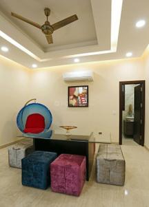 Hall Image of 4500 Sq.ft 5 BHK Independent House for rent in Sector 39 Noida for Rs. 350000
