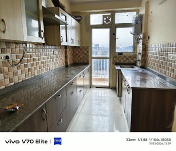 Kitchen Image of 1570 Sq.ft 3 BHK Apartment / Flat for rent in Premier Urban, Sector 14 Gurgaon for Rs. 48000