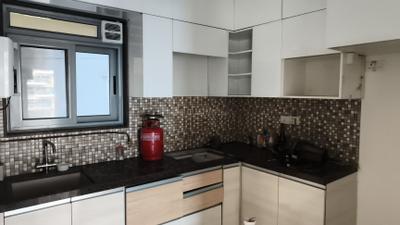 Kitchen Image of 1000 Sq.ft 2 BHK Apartment / Flat for sale in Amanora Adreno Towers, Hadapsar Pune for Rs. 13600000