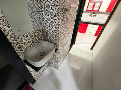 Image of 620 Sq.ft 1 BHK Apartment / Flat for rent in Vasant Vihar Complax, Thane West, Thane for Rs. 32000