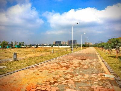 Image of 2475 Sq.ft Residential Plot / Land for sale in BPTP Eden Estate, Sector 81, Faridabad for Rs. 64600000