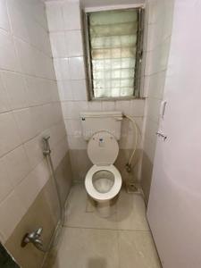 Bathroom Image of 665 Sq.ft 2 BHK Apartment / Flat for sale in Coronet, Kandivali East Mumbai for Rs. 15000000