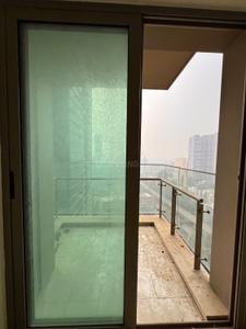 Balcony Image of 2800 Sq.ft 4 BHK Apartment / Flat for sale in Runwal Auris Serenity Tower 4 Residential, Malad West Mumbai for Rs. 74900000