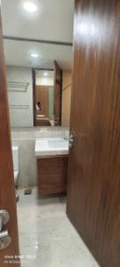 Bathroom Image of 1825 Sq.ft 3 BHK Apartment / Flat for sale in Hiranandani Meadows, Thane West Thane for Rs. 38500000