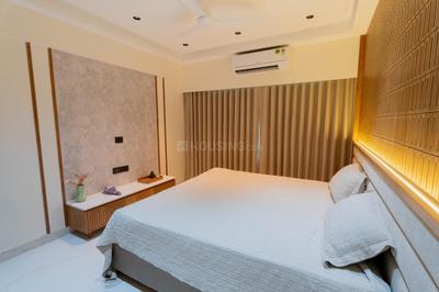 Bedroom Image of 830 Sq.ft 2 BHK Apartment / Flat for sale in Arihant The X Ghatkopar, Chembur Mumbai for Rs. 24600000