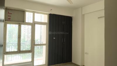 Bedroom Image of 1785 Sq.ft 3 BHK Apartment / Flat for rent in Kingswood Court, Crossings Republik Ghaziabad for Rs. 24000