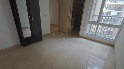 Bedroom Image of 955 Sq.ft 2 BHK Apartment / Flat for sale in Gaurs 14th Avenue, Noida Extension Greater Noida for Rs. 8000000