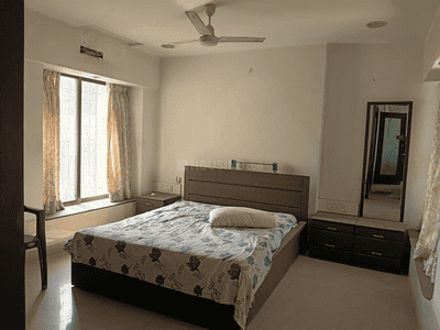 Image of 900 Sq.ft 2 BHK Apartment / Flat for rent in Girgaon, Mumbai for Rs. 210000