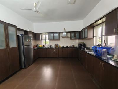 Kitchen Image of 6000 Sq.ft 5 BHK Villa for rent in Shanti Melrose Park, Neelankarai Chennai for Rs. 250000