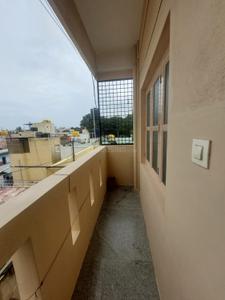 Balcony Image of 800 Sq.ft 2 BHK Builder Floor for rent in Halasuru Bengaluru for Rs. 29000