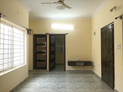 Living Room Image of 750 Sq.ft 2 BHK Builder Floor for rent in Kammanahalli Bengaluru for Rs. 26000