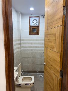 Image of 580 Sq.ft 2 BHK Builder Floor for sale in Laxmi Nagar, New Delhi for Rs. 5700000