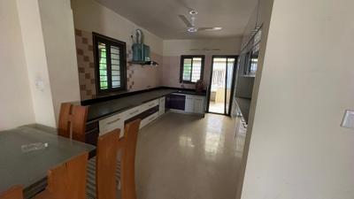 Kitchen Image of 4500 Sq.ft 4 BHK Independent House for sale in Sola Ahmedabad for Rs. 60000000