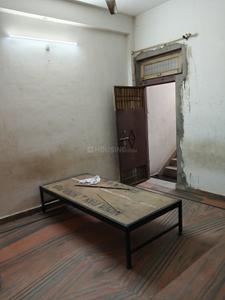 Bedroom Image of 230 Sq.ft 1 BHK Builder Floor for rent in Krishna Nagar Mathura for Rs. 7500